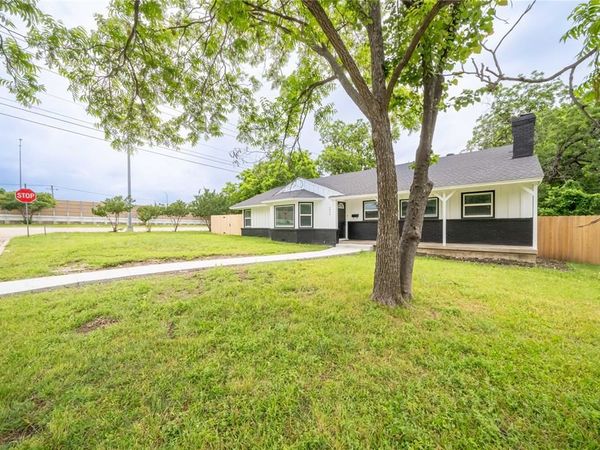 4944 Vega Court W, Fort Worth, TX 76133