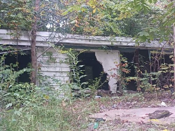 10631 W Lakewood Drive, Poland, IN 47868