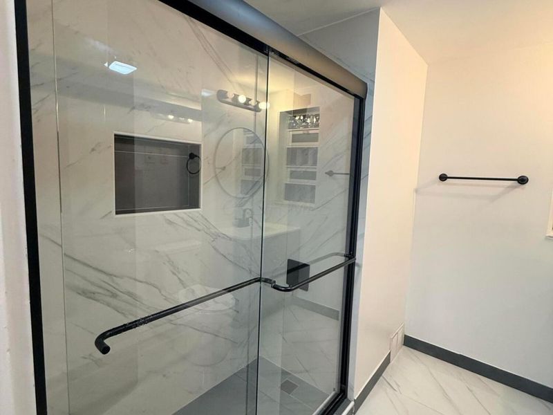 672 Sheridan Avenue, Unit A, Columbus, OH 43209 Photo 10