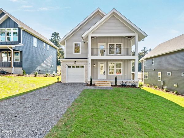 440 W Illinois Avenue, Southern Pines, NC 28387