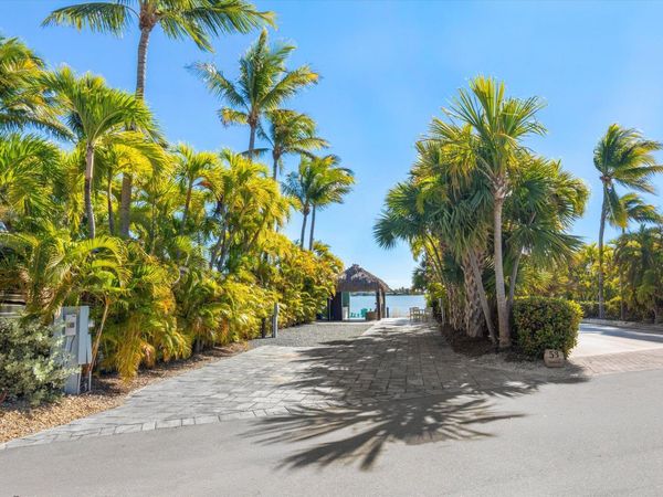 2950 Overseas Highway, Unit # 53, Saddle Bunch, FL 33040