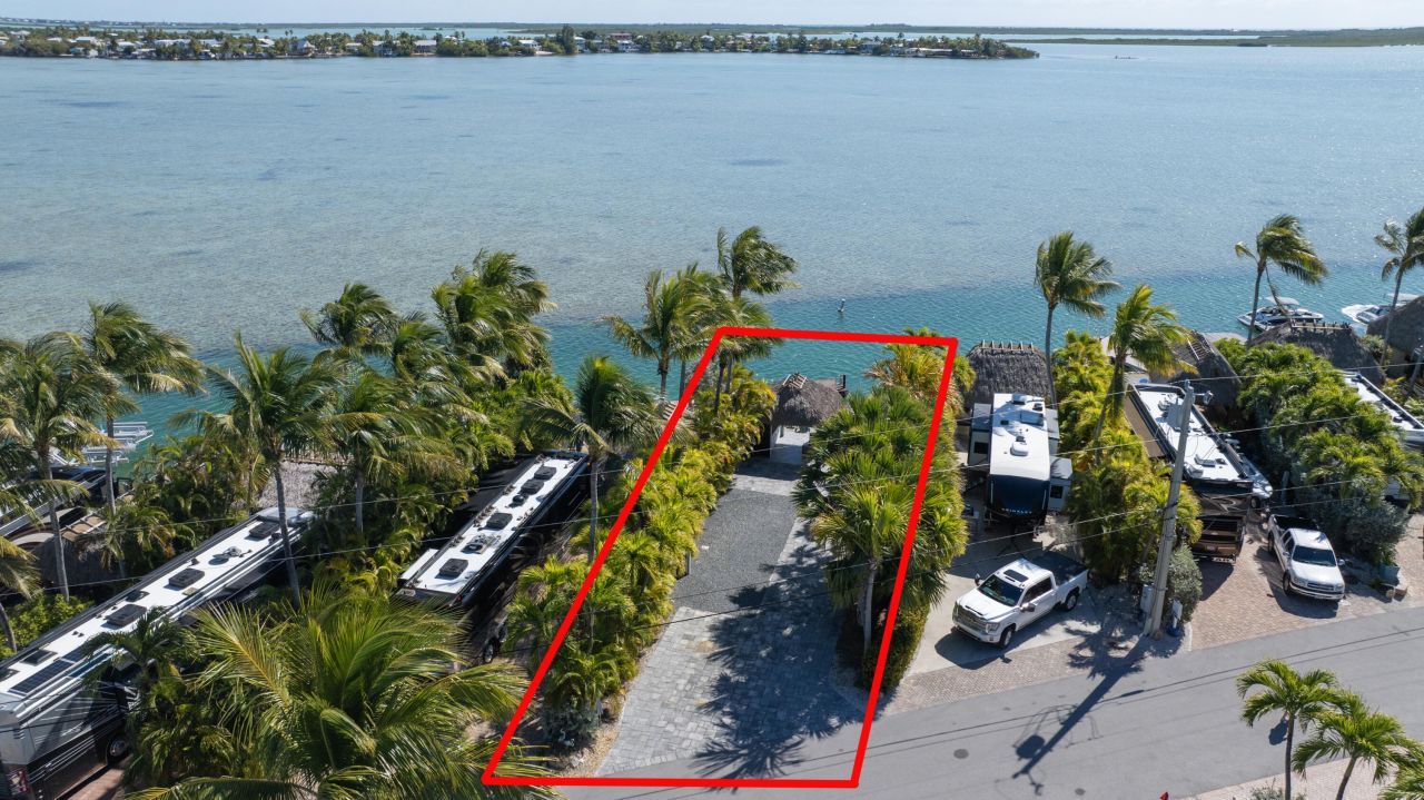 2950 Overseas Highway, Lot ## 53, Saddle Bunch, FL 33040 Photo