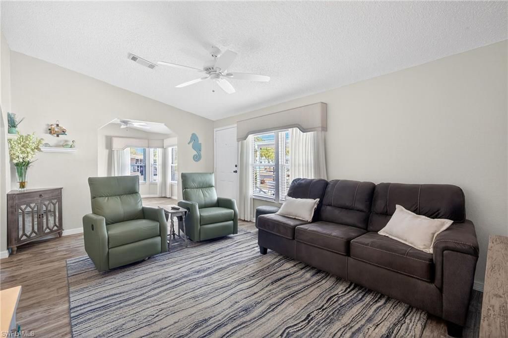 10390 Wales Loop, Bonita Springs, FL 34135 Photo