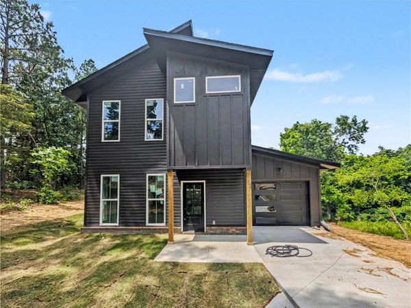 3 Granshire Lane, Bella Vista, AR 72714
