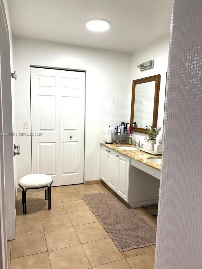 13202 SW 12th Ln, Miami, FL 33184 Photo