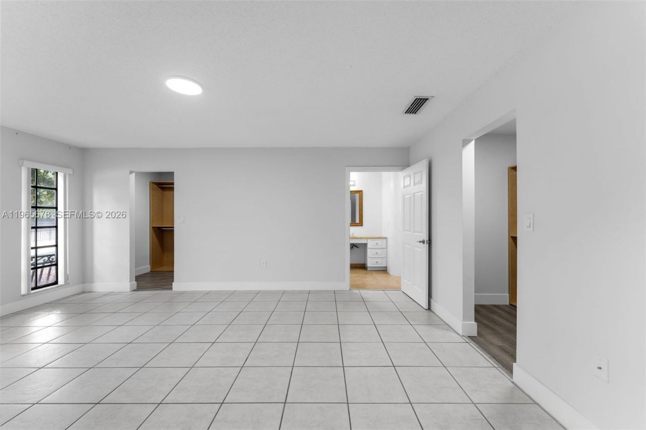 13202 SW 12th Ln, Miami, FL 33184 Photo