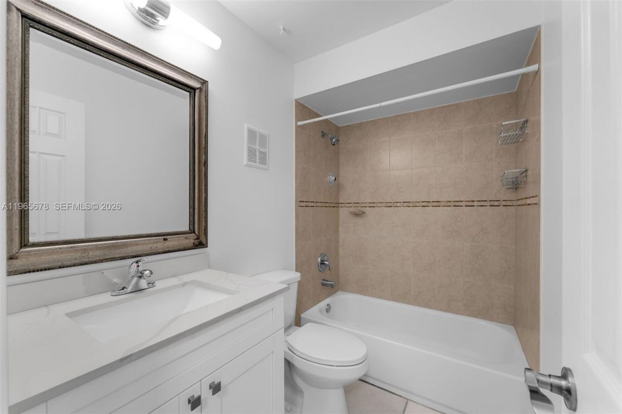 13202 SW 12th Ln, Miami, FL 33184 Photo