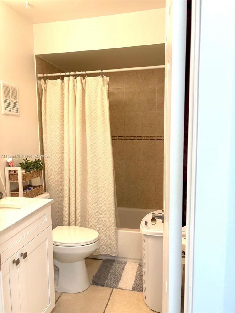 13202 SW 12th Ln, Miami, FL 33184 Photo