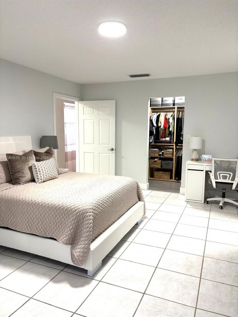 13202 SW 12th Ln, Miami, FL 33184 Photo