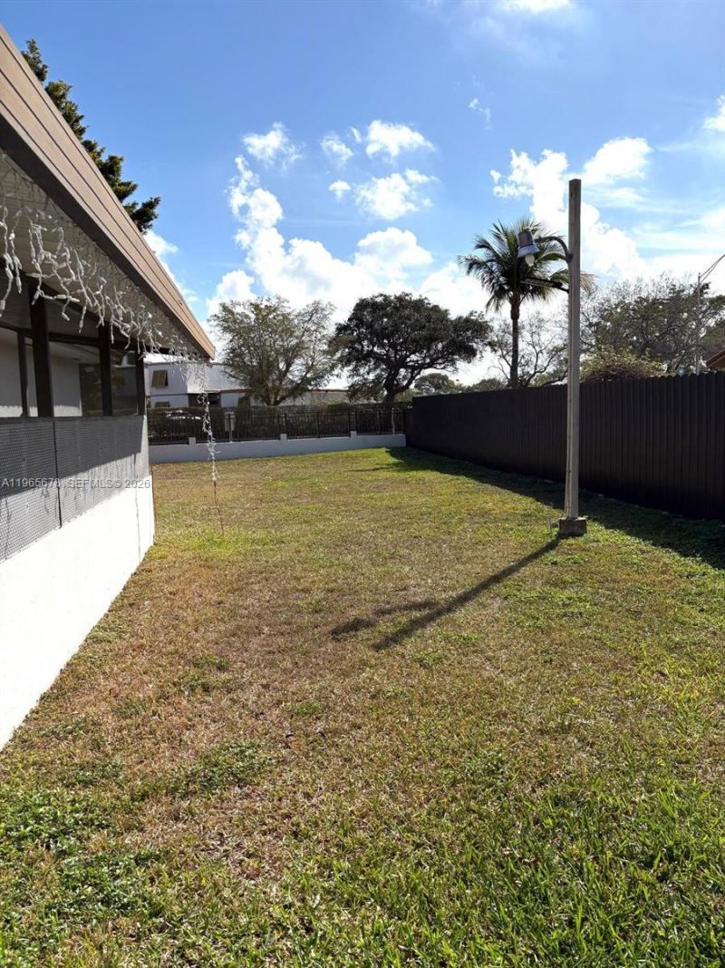 13202 SW 12th Ln, Miami, FL 33184 Photo