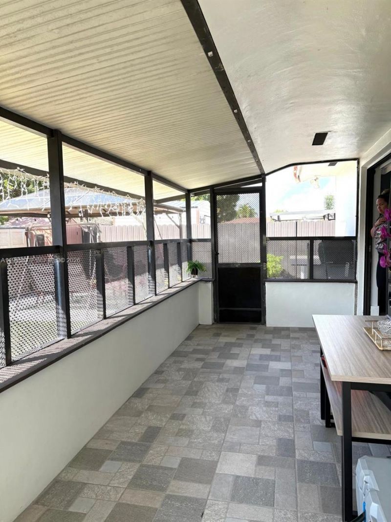 13202 SW 12th Ln, Miami, FL 33184 Photo