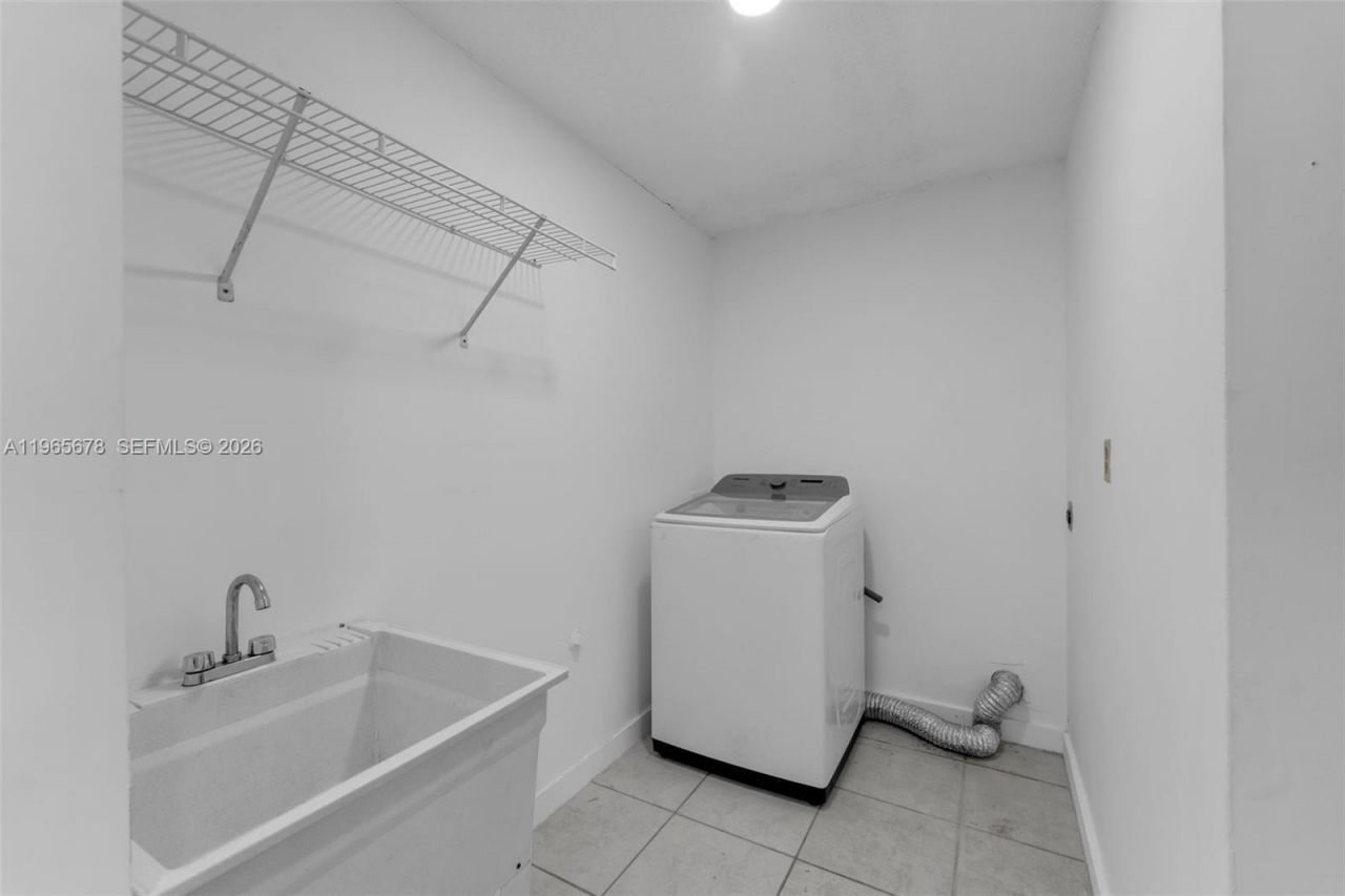 13202 SW 12th Ln, Miami, FL 33184 Photo