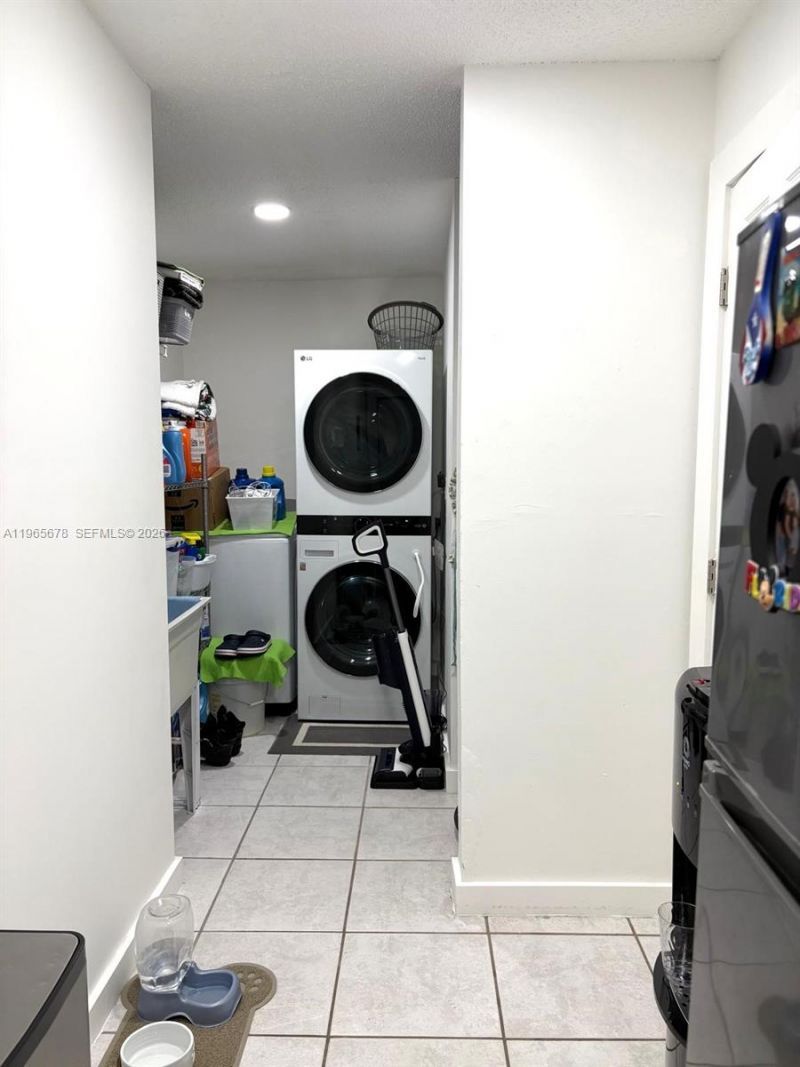 13202 SW 12th Ln, Miami, FL 33184 Photo