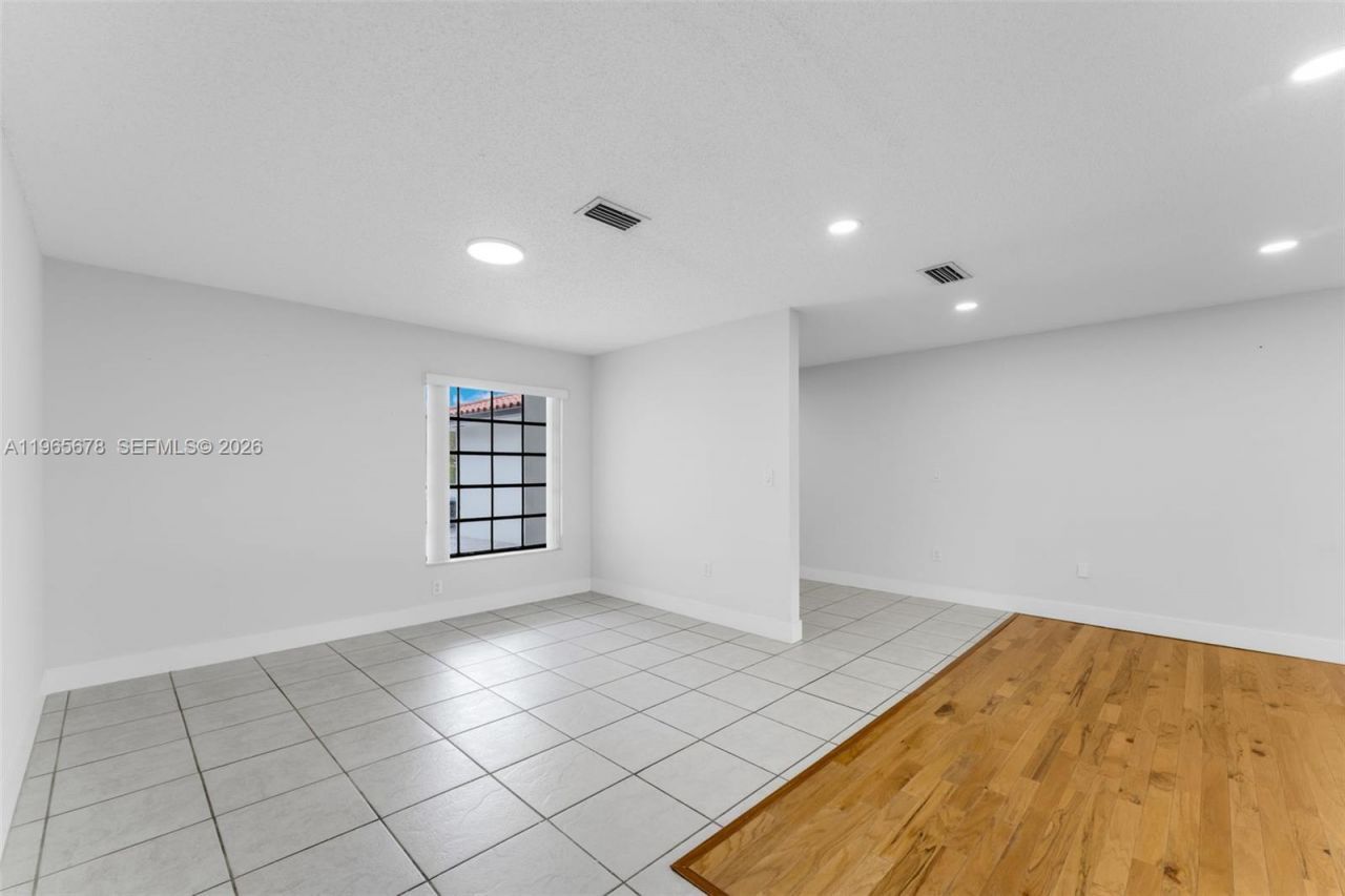 13202 SW 12th Ln, Miami, FL 33184 Photo