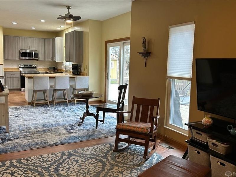 1399 Heritage Trace Court, Bellbrook, OH 45305 Photo 6