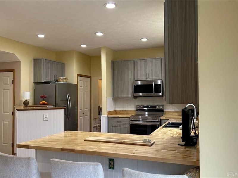 1399 Heritage Trace Court, Bellbrook, OH 45305 Photo 6