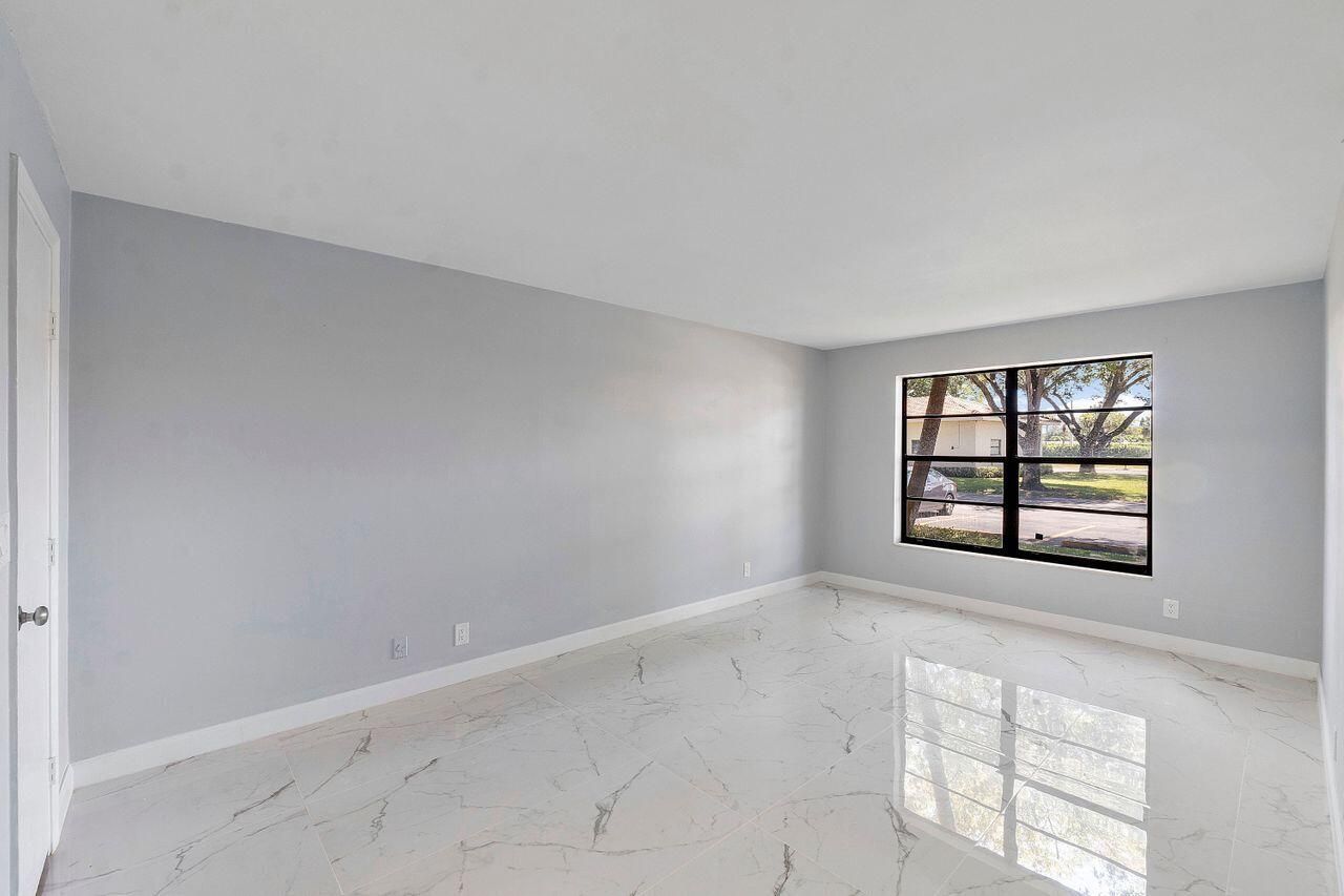 9960 Pineapple Tree Drive, Unit 107, Boynton Beach, FL 33436 Photo