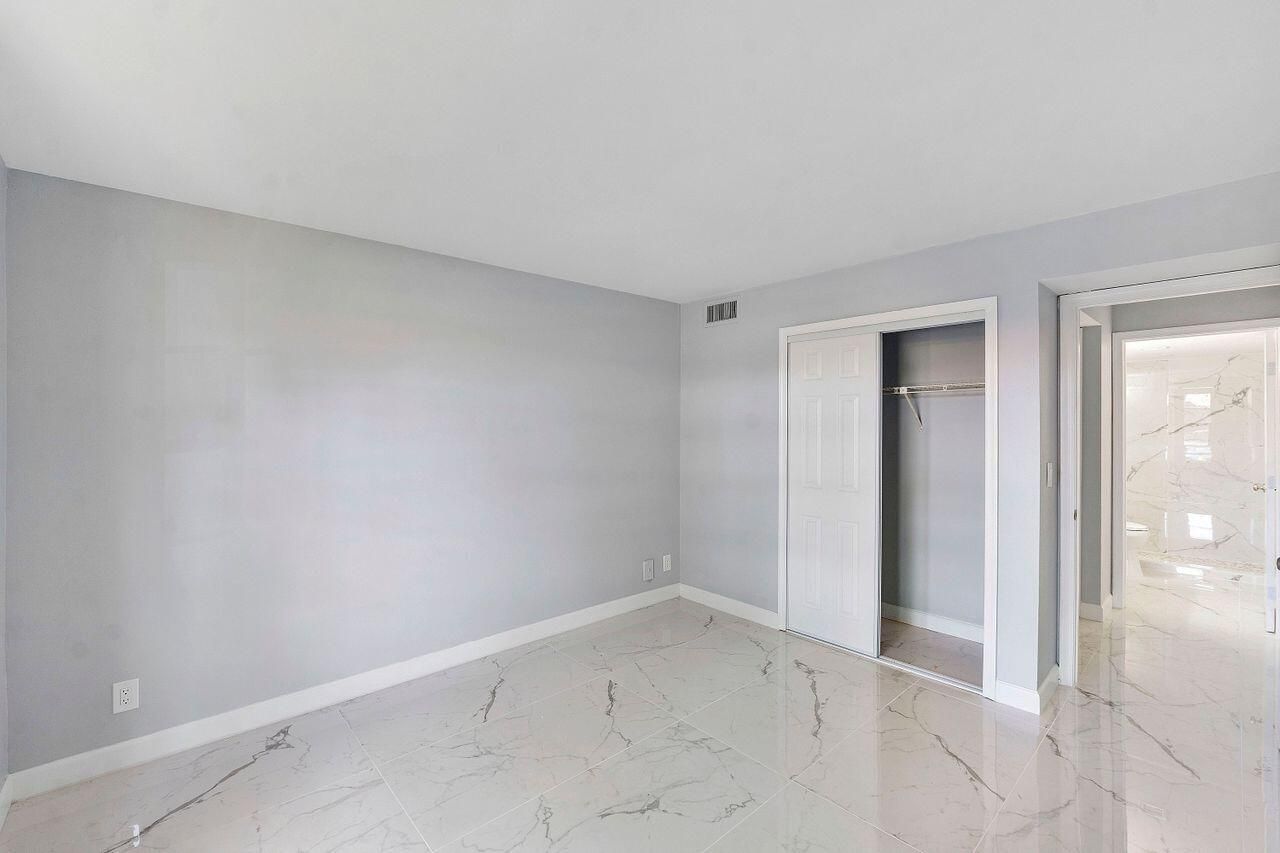 9960 Pineapple Tree Drive, Unit 107, Boynton Beach, FL 33436 Photo