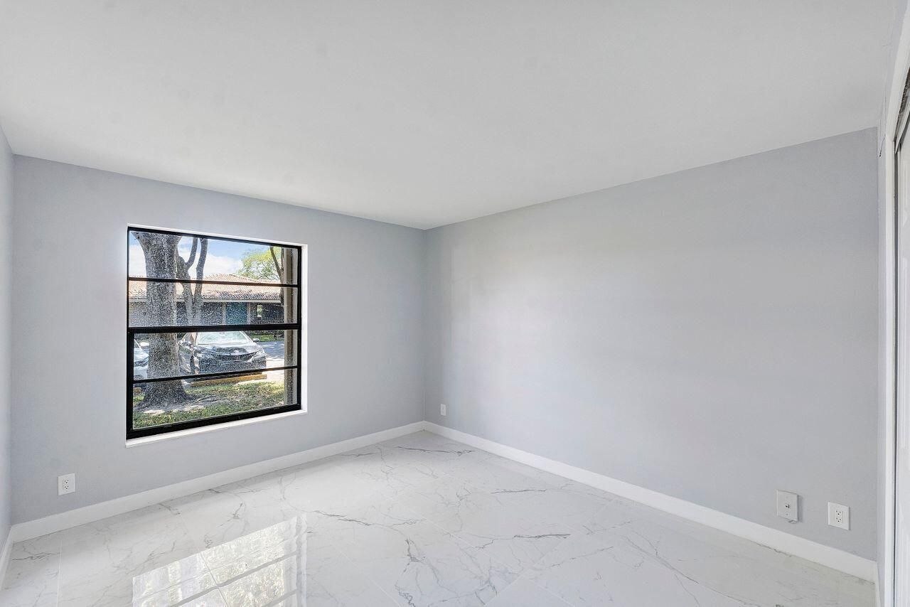 9960 Pineapple Tree Drive, Unit 107, Boynton Beach, FL 33436 Photo