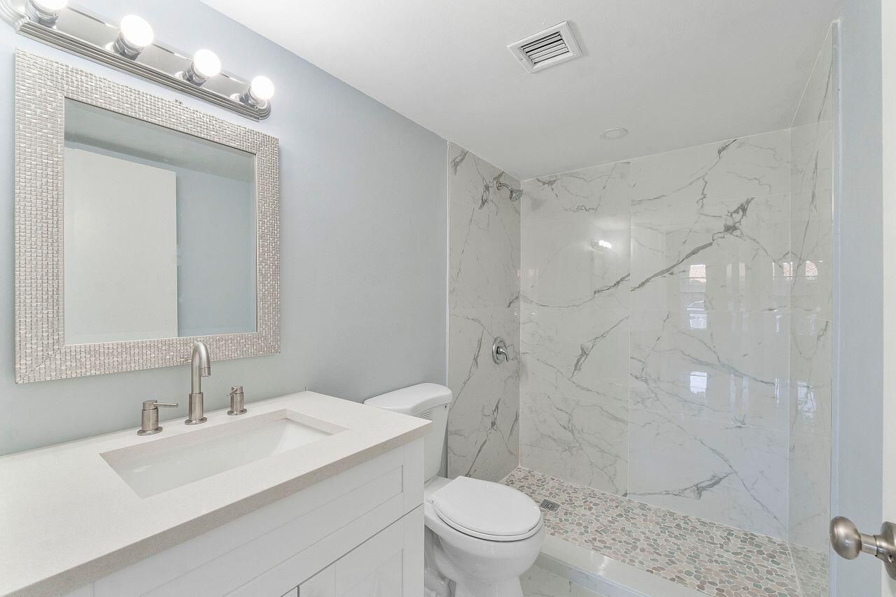 9960 Pineapple Tree Drive, Unit 107, Boynton Beach, FL 33436 Photo