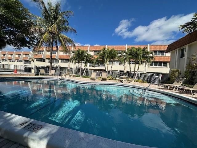 5555 N Ocean Boulevard, Unit 45, Lauderdale by the Sea, FL 33308 Photo