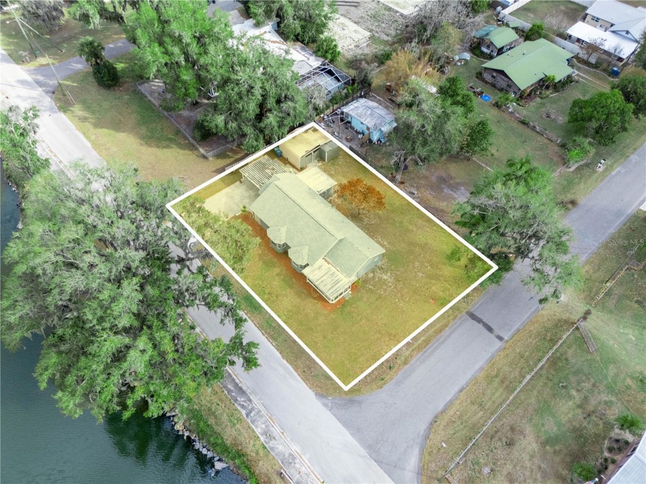 530 N French Avenue, Fort Meade, FL 33841 Photo