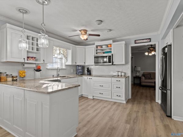 12308 Lakeview Street, Athens, AL 35611