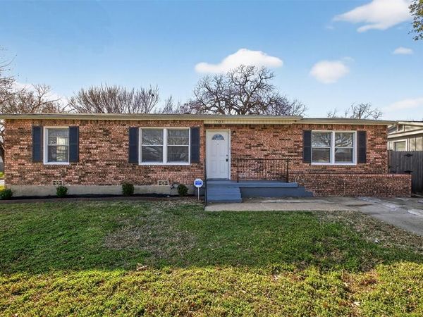 701 Harrison Lane, Hurst, TX 76053