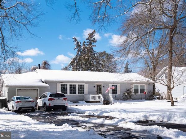 250 TIP SEAMAN DRIVE, TUCKERTON, NJ 08087