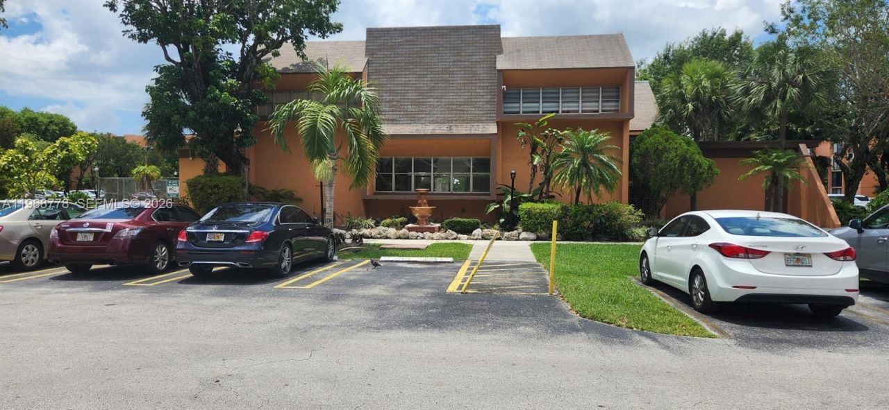 9440 W Flagler St, Unit 104, Miami, FL 33174 Photo