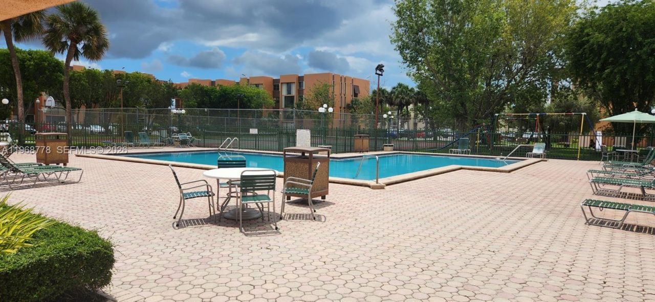 9440 W Flagler St, Unit 104, Miami, FL 33174 Photo