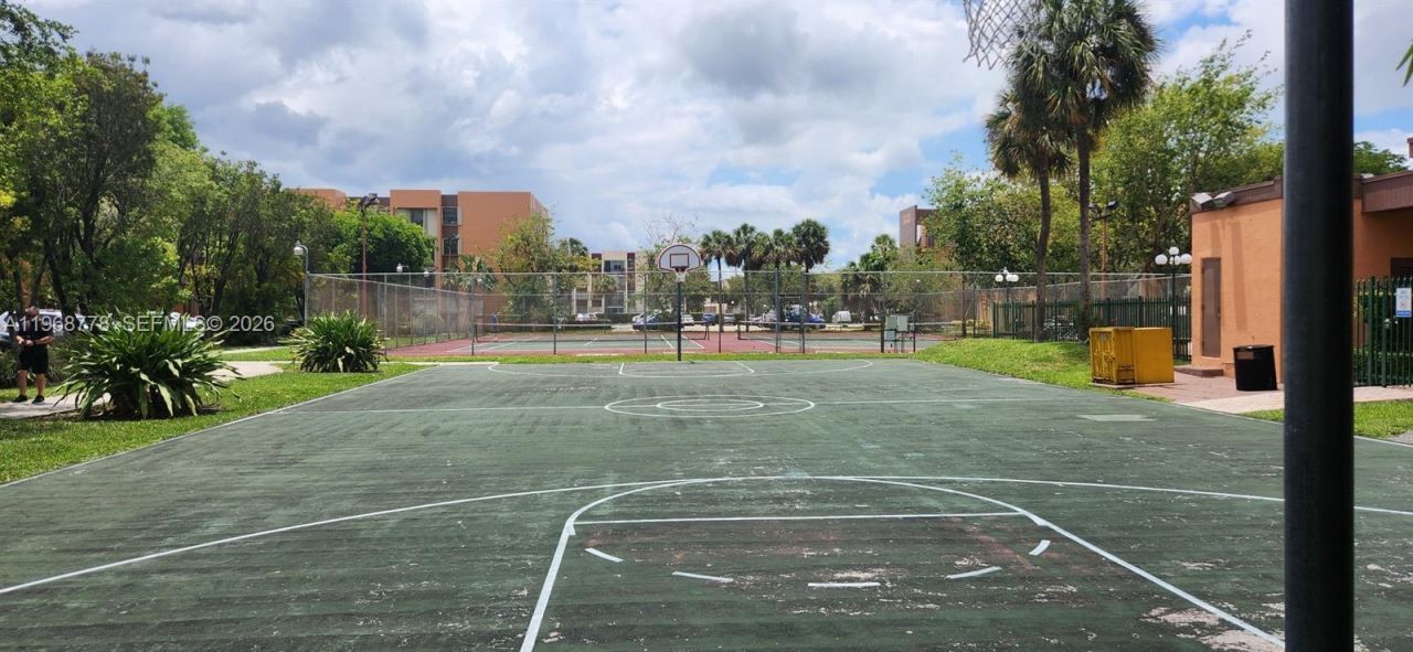 9440 W Flagler St, Unit 104, Miami, FL 33174 Photo