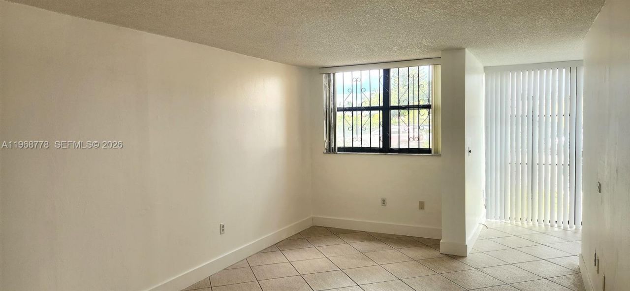 9440 W Flagler St, Unit 104, Miami, FL 33174 Photo