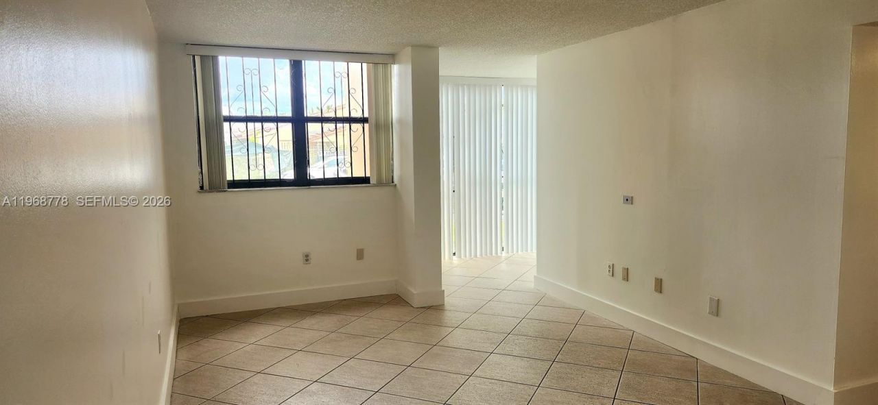 9440 W Flagler St, Unit 104, Miami, FL 33174 Photo
