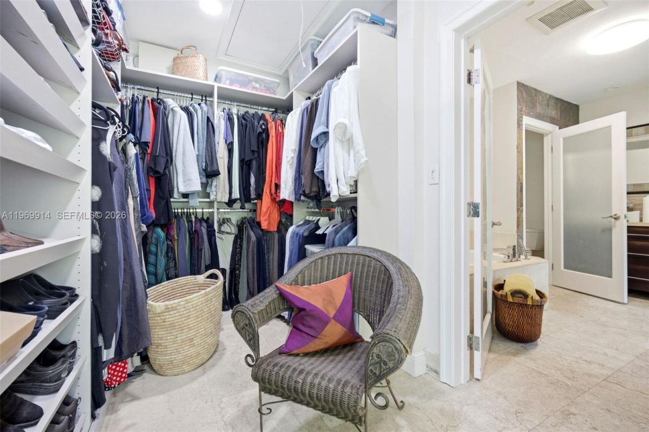 3730 Solana Rd, Miami, FL 33133 Photo