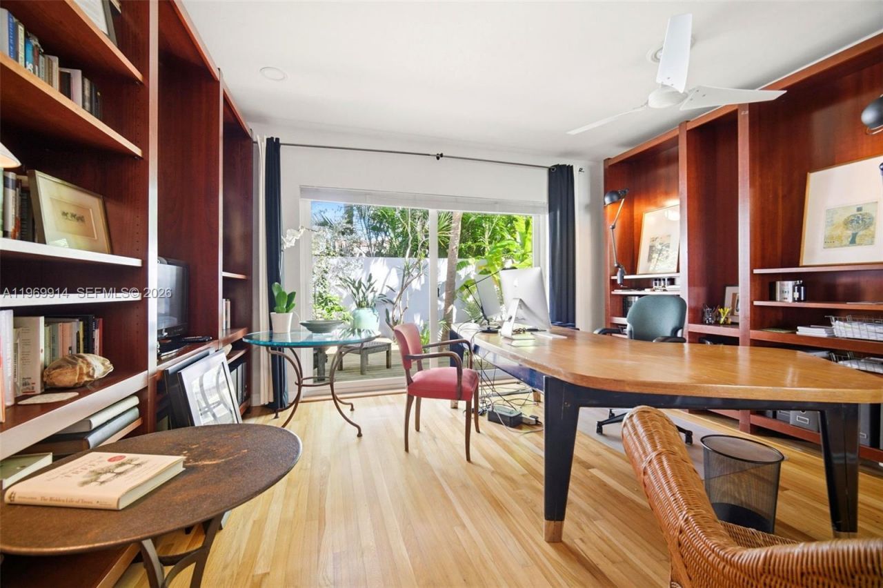 3730 Solana Rd, Miami, FL 33133 Photo