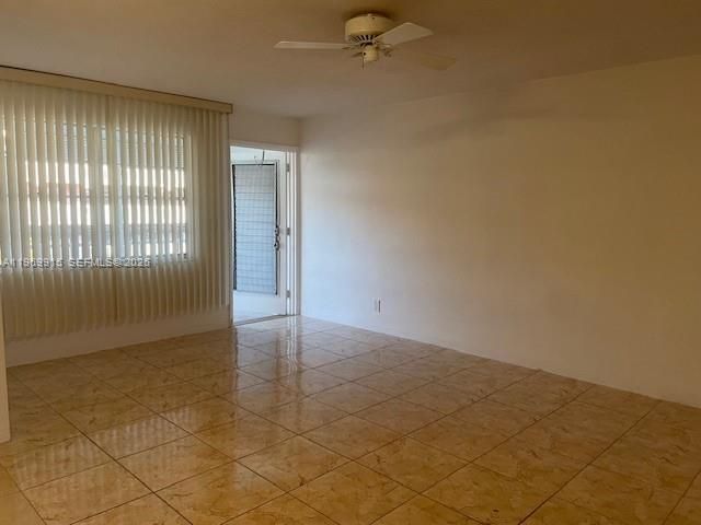 180 NE 12th Ave, Unit 14D, Hallandale Beach, FL 33009 Photo