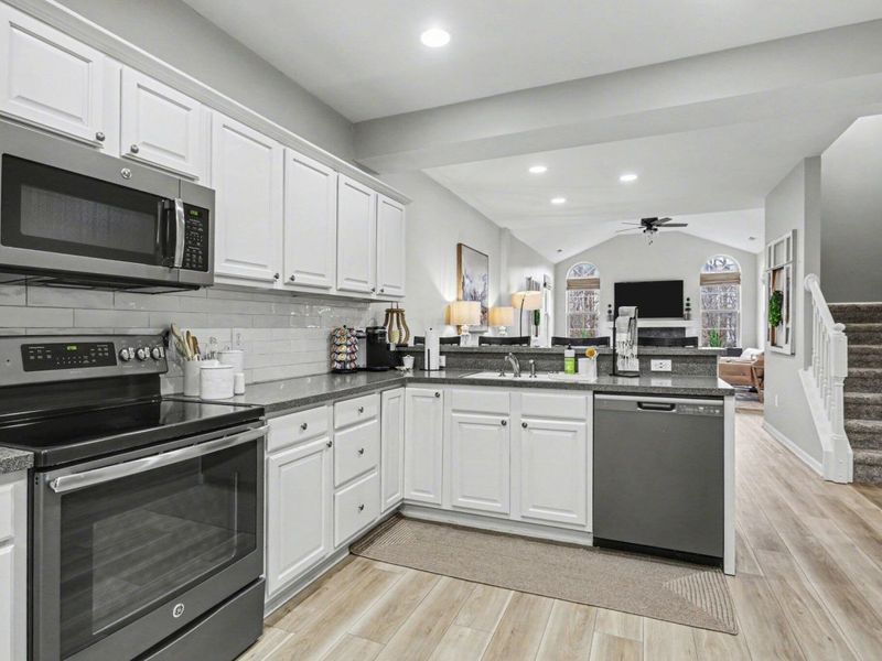 660 Albion Place, Westerville, OH 43082 Photo 11