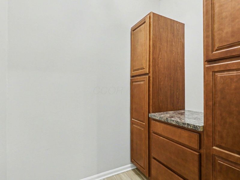 660 Albion Place, Westerville, OH 43082 Photo 14