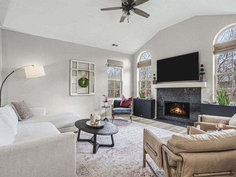 660 Albion Place, Westerville, OH 43082 Photo 5