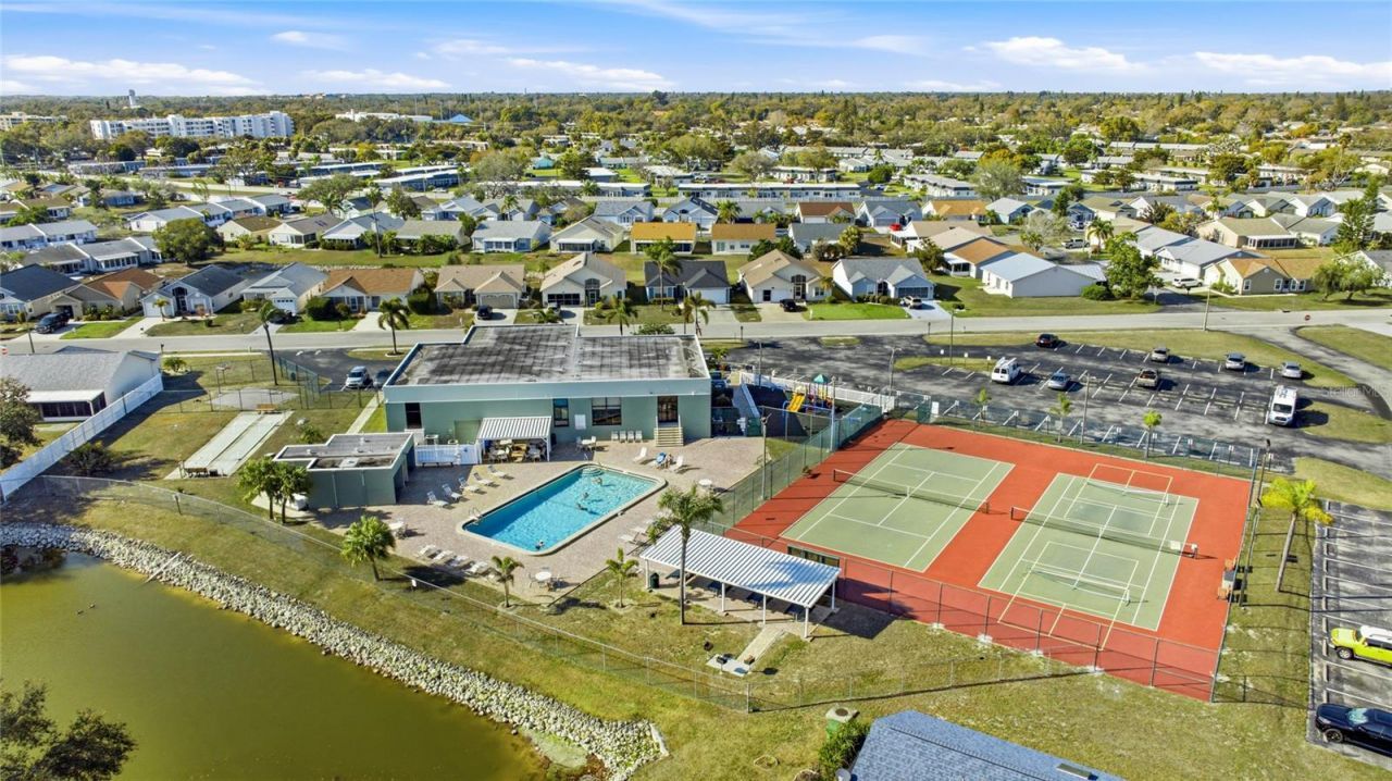 3949 37th Street Court W, Bradenton, FL 34205 Photo