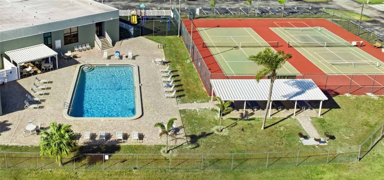 3949 37th Street Court W, Bradenton, FL 34205 Photo