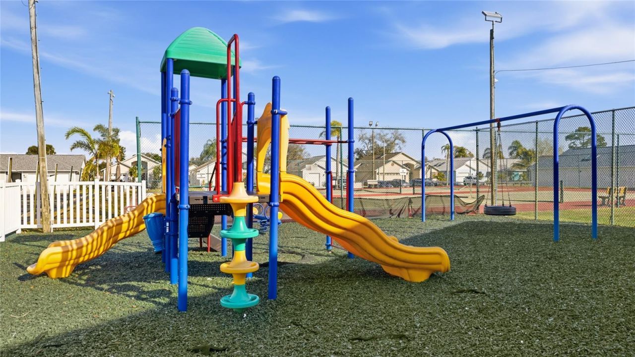 3949 37th Street Court W, Bradenton, FL 34205 Photo