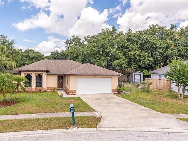 2910 VIENNA LANE, KISSIMMEE, FL 34744