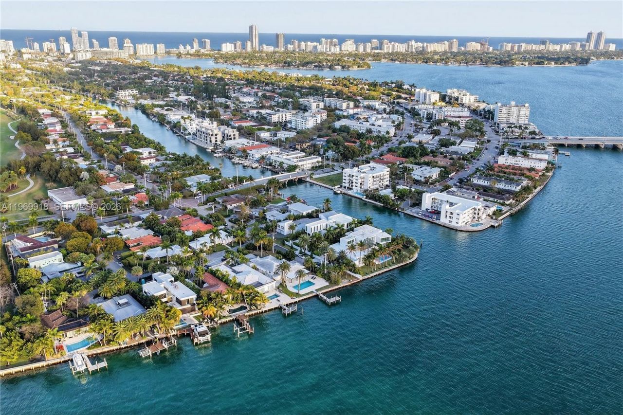 1101 S Shore Dr, Miami Beach, FL 33141 Photo