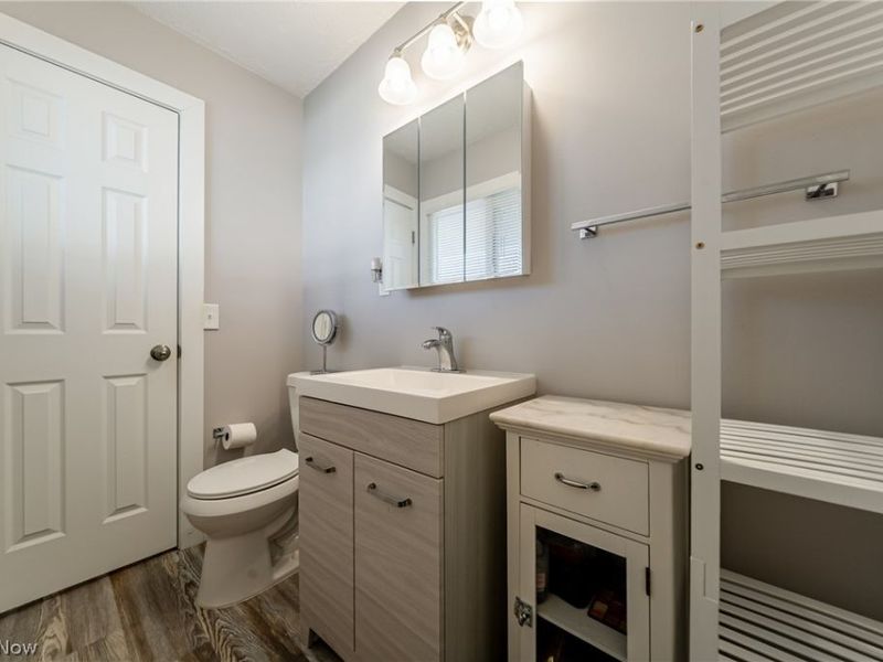 6002 Randy Road, Bedford, OH 44146 Photo 28