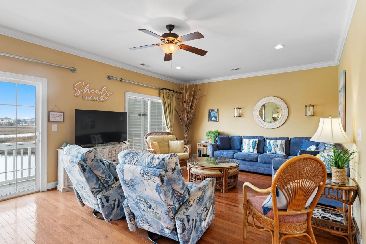 2502 Pointe Marsh Ln. Photo 18