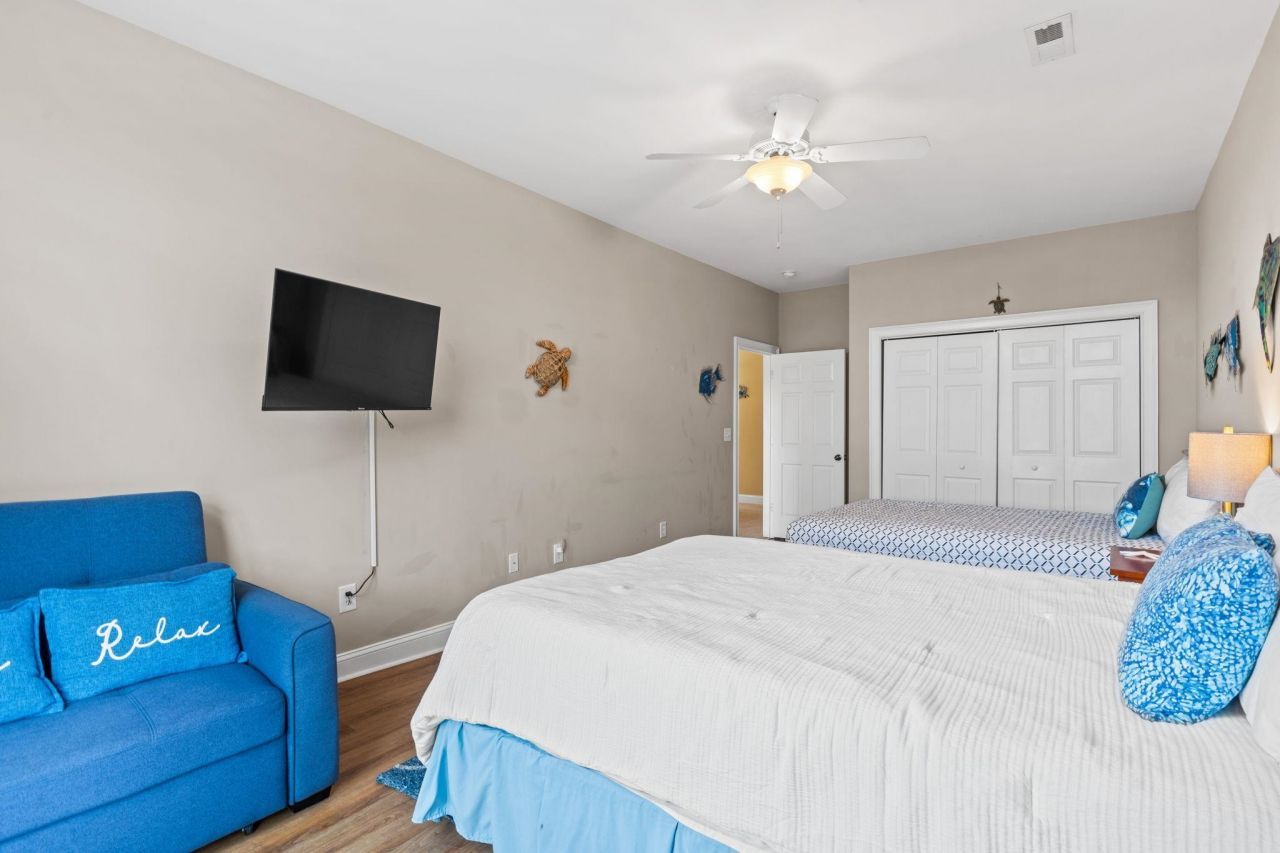 2502 Pointe Marsh Ln. Photo 47