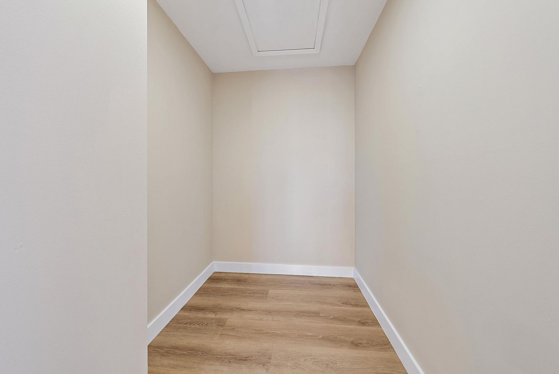 1009 Green Pine Boulevard, Unit H3, West Palm Beach, FL 33409 Photo