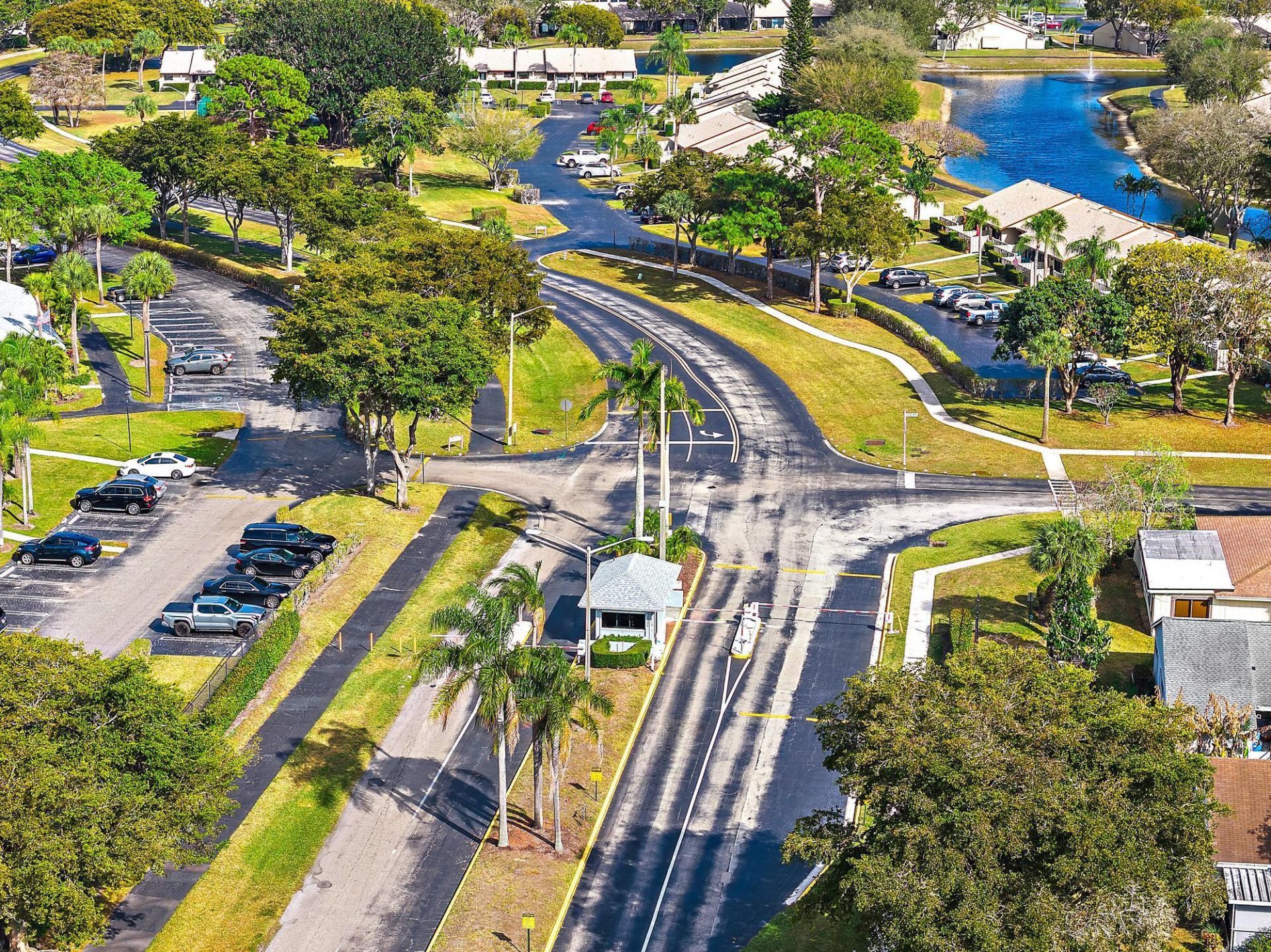 1009 Green Pine Boulevard, Unit H3, West Palm Beach, FL 33409 Photo